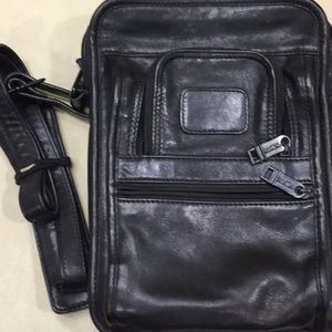 Tumor organizer travel tote